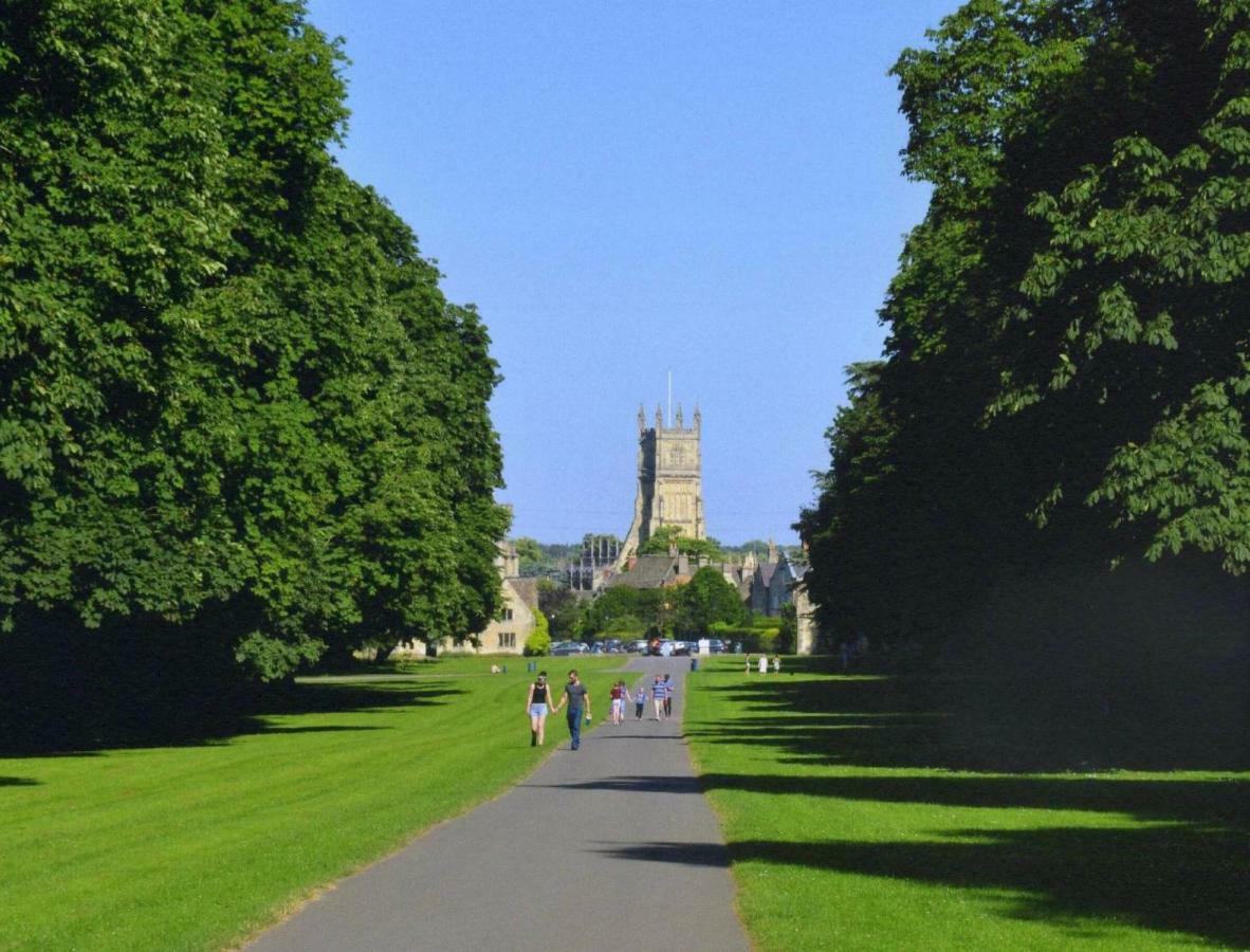 Cotswold Place سيرنسيستر المظهر الخارجي الصورة